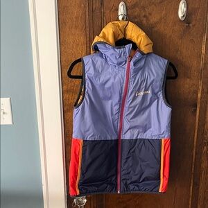 Reversible Cotopaxi Multicolor Hooded Vest